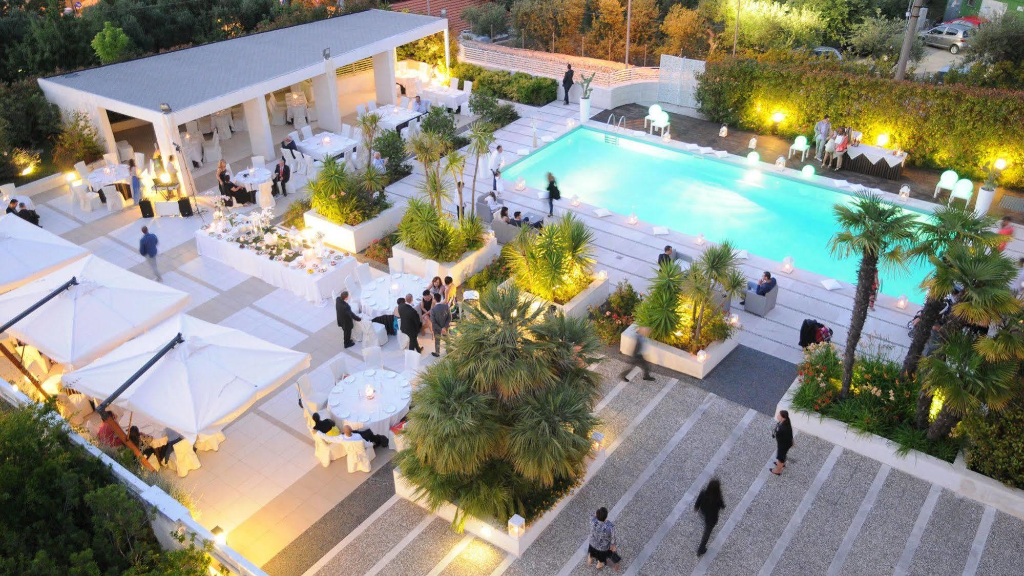 Hotel Pineta Wellness & Spa Ruvo di Puglia Exterior photo